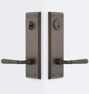 Manija de Palanca Doble para Puerta de Gabinete en Color Dorado Acero, Personalizable para el Hogar, con Barra de Privacidad y Cerradura - Product Image 6