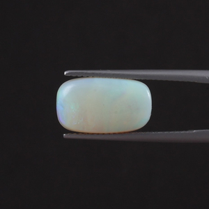โอปอลธรรมชาติคุณภาพสูง รับรองโดย IGI สีขาว น้ำหนัก 3 กะรัต รูปทรงคุชชั่น ขนาด 14.5x8.5 มม. ขัดเงา ใช้น้ำมัน/แว็กซ์  เครื่องประดับอินเดีย - Product Image 1
