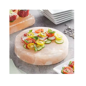 Assiette de service fine en sel rose 10x10x2cm pour la présentation de sushis et sashimis, sel de roche naturel de haute pureté, vente en gros - Product Image 1