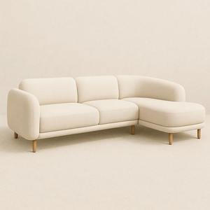 โซฟาผ้ากำมะหยี่ทรงสี่เหลี่ยมผืนผ้าสไตล์นอร์ดิกหรูหราปรับแต่งได้ นั่งสบาย 4 ที่นั่ง สำหรับห้องนั่งเล่น - Product Image 1