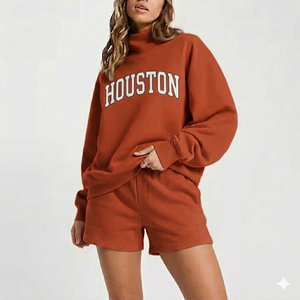 Conjunto de Pantalones Cortos de Terciopelo con Cuello Alto para Mujer, Atuendo Coordinado, Cómodo, Suave, Cálido, Informal, Elegante, Colección para Uso Diario - Product Image 1