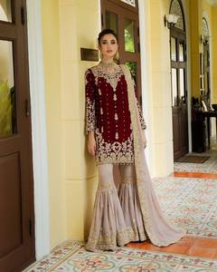 Conjunto de Sharara y Dupatta de Georgette Foux de alta calidad con bordado de lentejuelas de 3 mm, estilo vintage para fiesta, largo hasta la rodilla, de secado rápido - Product Image 1