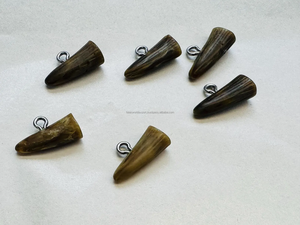 Botón de palanca de cuerno de búfalo natural brillante para abrigos Botones de vestido de calidad superior de Falak World Export - Product Image 5