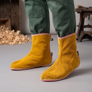 Couvre-chaussures de soudage en cuir de vachette pleine fleur robuste, protège-tibias de sécurité industrielle pour la construction, ignifuge, certifié CE Niveau D - Product Image 4
