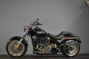 Venta Especial: Motocicletas Harley-Davidson Fat Boy FLFB Nuevas - Product Image 3