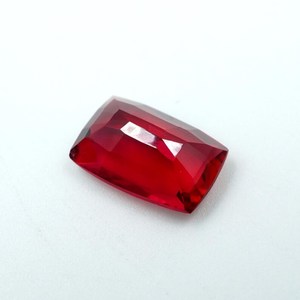 พลอยมรกตปลูกในห้องปฏิบัติการสีแดง: เบาะตัด1.65 CT, 9x6x4MM - Product Image 6