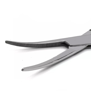Pince hémostatique vétérinaire incurvée en acier inoxydable de 18 cm, à long manche, instrument chirurgical de serrage pour la chirurgie animale - Product Image 6