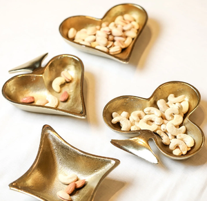 Brass Bowl Dinner <b>Table</b> Hotel Catering Usage Heart Shape Hammered Design <b>Mirror</b> Polished Platter Bowl for Decor item - Product Image 2