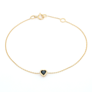 Impresionante Pulsera Minimalista con Zafiro Azul en Forma de Corazón, Engastado en Bisel, Personalizada en Oro Amarillo Real de 14K - Product Image 6