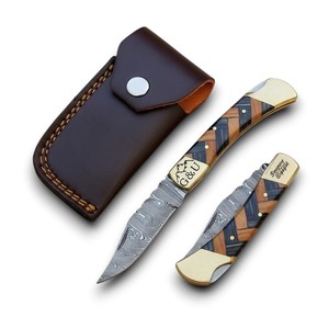 Cuchillos Plegables EDC de Acero de Damasco de Alta Calidad, Forjados, con Hoja de 3.5 Pulgadas, Mango de Madera y Latón, para Campamento y Actividades al Aire Libre, con Funda de Cuero, OEM/ODM - Product Image 1