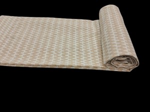 Tissu en nylon de haute qualité, beige et blanc, style crochet géométrique - Matière en maille texturée 3D pour shrugs et superpositions de créateurs - Product Image 2
