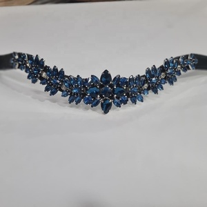 Bridas para Caballos Modelo ALR 01 con Adornos de Cuero y Diamantes de Imitación, Cómodas para Uso Ecuestre, Colores y Logotipos Personalizables - Product Image 1
