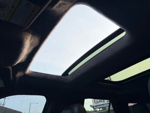 Explorer Clean Black 2015 Gasolina Automático Limo Estirada Usada SUV Vehículo Funerario Techo Solar - Product Image 4