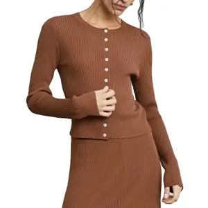 2024新しい高品質のファッション女性の女の子春秋セータージャケット長袖ラウンドネックボタンカジュアルトップニットセーター