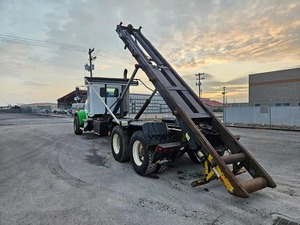 Camión Tractor de Servicio Pesado de 0 Ejes, 6x4, Diésel, Vehículo Comercial para Transporte de Contenedores y Logística - Product Image 5