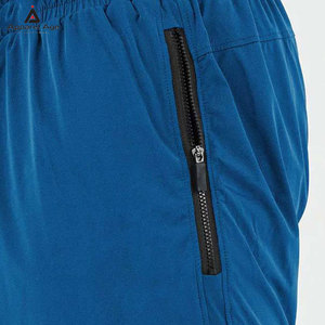 Prix d'usine, nouvelle tendance, vêtements pour hommes, shorts de course à séchage rapide, vêtements de rue, shorts d'entraînement avec poche zippée - Product Image 5