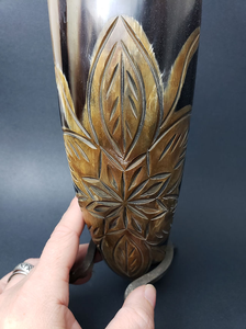 Jarra Vikinga Auténtica de Diseño Clásico para Bebidas Frías, Vaso para Whisky con Funda de Cinturón, Soporte para Cuerno de Caza - Product Image 3
