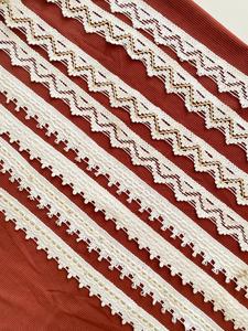 Ruban en dentelle crochetée 100 % polyester de luxe en gros, garniture personnalisée en tissu maillé de haute qualité, motif floral soluble dans l'eau, 2,5 cm - Product Image 5