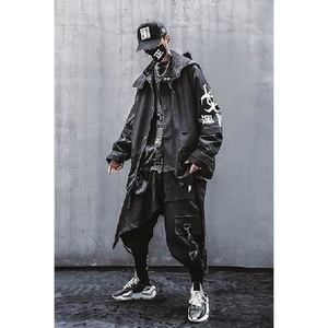 Veste à capuche noire pour homme, style streetwear oversize, coupe-vent, imprimé lettre sur la manche gauche, coupe régulière, vêtement d'hiver - Product Image 2
