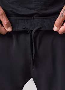 Shorts de sport personnalisés pour hommes de qualité supérieure, 2 en 1, double couche, pour la course à pied et l'entraînement, avec compression interne et cordon de serrage élastique à la taille - Product Image 3