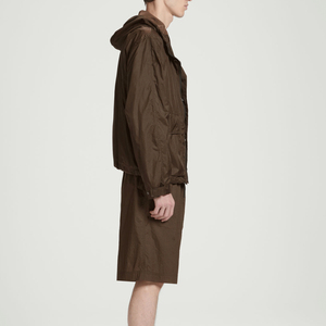 Ensemble short et t-shirt en nylon OEM, logo personnalisé, 2 pièces, survêtement d'été léger, vêtements de sport, fournisseur en gros - Product Image 3