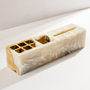 Portaplumas de resina epoxi con diseño de teclas de teclado, Portaplumas de resina con diseño de madera, Decoración artística de resina y madera, Regalo de aniversario, Portaplumas de resina verde, Regalo hecho a mano - Product Image 5