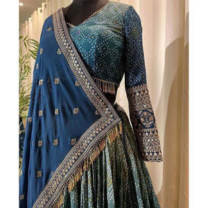 Hermoso Conjunto de Lehenga Choli para Fiesta con Dupatta Elegante Hecho de Poliéster - Product Image 3