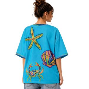เสื้อยืดโอเวอร์ไซส์สีฟ้าสำหรับผู้หญิง พิมพ์ลายมหาสมุทรสีสันสดใส สไตล์ลำลอง ผ้าฝ้าย สตรีทแวร์ ใส่สบายช่วงฤดูร้อน ทรงหลวม รับผลิตตามแบบ OEM ODM ขายส่ง - Product Image 2