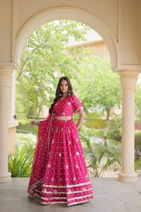 Lehenga choli estilo Navaratri, ropa de boda india de boutique, ropa festiva para mujeres, lehenga choli india exclusiva - Product Image 4