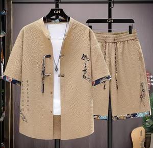 Ensemble de vêtements de sport en tissu synthétique à motif floral personnalisé en usine, taille plus, pour hommes, été, décontracté, chemise à manches courtes et short - Product Image 2