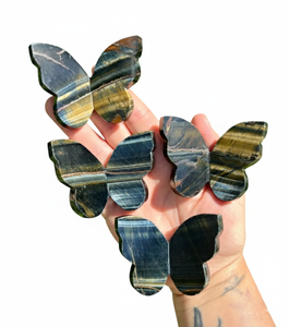 Vente en gros d'ailes de papillon 3D en œil de tigre bleu naturel, sculpture en cristal, pierre énergétique, spécimen minéral de guérison, décoration de bureau - Product Image 6