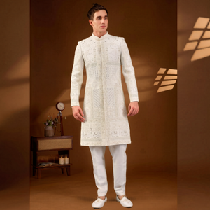 Sherwani pour homme à col mandarin, longueur genou, avec micro-paillettes argentées, tenue de luxe traditionnelle pour mariage et soirée - Product Image 1