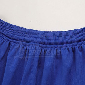Vente directe d'usine, uniforme de football respirant, service OEM, personnalisable, haute qualité, fabriqué au Pakistan - Product Image 5