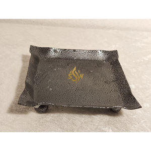 Juego de posavasos metálicos clásicos para interiores de casas tradicionales que ofrecen una fuerte protección y elementos decorativos rústicos para el hogar. - Product Image 6