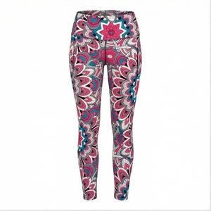 Leggings de yoga à taille haute et longueur intégrale, imprimé floral, extensibles dans quatre directions, en spandex et polyester, vêtements de sport pour femmes - Product Image 1
