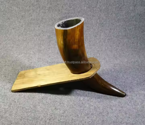 Taza de beber vikingo natural tallada a mano con cuerno de búfalo real con logotipo personalizado con soporte de madera estilo artesanal diseño Animal - Product Image 2