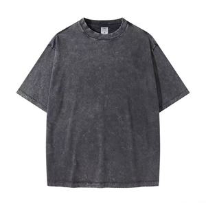 เสื้อยืดโอเวอร์ไซส์พรีเมียมแบบฟอกกรด 300 GSM ผ้าฝ้ายหนานุ่ม สไตล์วินเทจ สตรีทแวร์ เสื้อยืดเปล่า รับผลิตตามแบบ OEM - Product Image 1