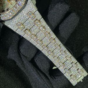 Relojes Clásicos Unisex Hechos a Mano con Diamantes Moissanite VVS1, Correa de Acero Inoxidable, Esfera Analógica Mecánica - Product Image 4