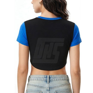 T-shirts courts confortables pour femmes, matière respirante, parfaits pour les tenues décontractées, la gym et les voyages. - Product Image 2