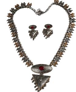 Conjunto de Collar y Pendientes Bohemios de Dos Tonos en Latón con Granate, Estilo Vintage, para Regalos de Compromiso, Aniversario y Boda - Product Image 1