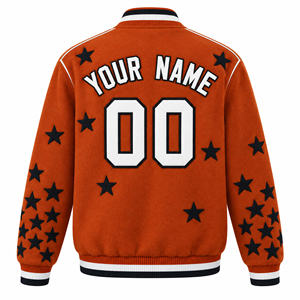 Chaqueta Varsity de Lana Naranja para Hombre con Apliques de Estrellas Negras, Cuello Alto y Botones a Presión, Estilo Urbano - Product Image 2