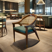 Chaise de salle à manger d'hôtel en bois de manguier massif - Design moderne, écologique, portable et empilable pour appartement, hôpital, salon, usage commercial