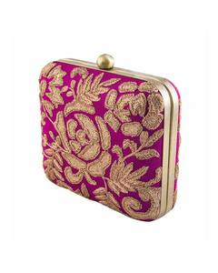 Pochette de soirée en satin noir et blanc, design personnalisé, couleur tendance, par Lowellcraft - Product Image 2