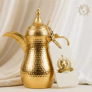 กาต้มกาแฟอาหรับสีเงิน ดัลลาห์ กาน้ำชาแบบตะวันออก พร้อมลวดลายสีทอง ทนความร้อน ทำจากโลหะ - Product Image 3