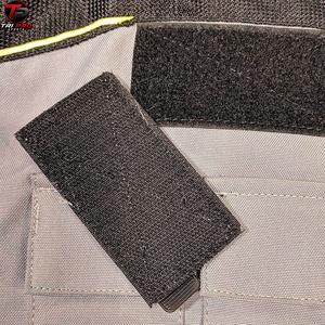 Chaleco Utilitario Gris y Negro para Hombre, Cuello Alto, Cierre Completo, Múltiples Bolsillos con Solapa, Ropa de Trabajo, Chaleco de Viaje, Chaleco Ligero y Duradero - Product Image 2