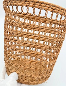 Maceta de ratán con patrón circular, estilo rústico, contenedor para plantas de interior, para plantas verdes y flores artificiales, de la India. - Product Image 6