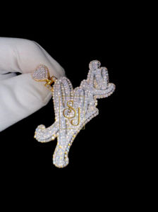 Collar con Nombre Personalizado en Plata Sólida 925 Estilo Hip Hop para Hombre, con Colgante Grande con Corazón y Diamantes Moissanite VVS, Ideal para Regalo - Product Image 3