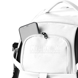 Bolsa Deportiva de Béisbol Resistente, Múltiples Compartimentos, Nailon/Poliéster, Capacidad de 30-40L para Almacenamiento Seguro de Equipo y Artículos Esenciales para el Juego - Product Image 5