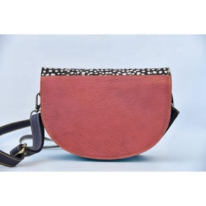 Offre Spéciale en cuir véritable personnalisé luxe imprimé léopard vache cheveux dames conception malté couleur sac à bandoulière offre de prix réduit - Product Image 4