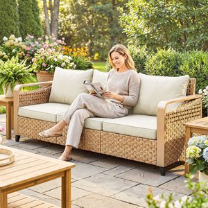 Divano da Esterno in Rattan a 3 Posti con Cuscini Impermeabili, Set da Giardino Beige per Aree Sportive, Giardini, Cortili e Porticati - Product Image 2